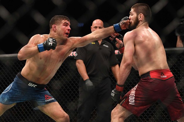khabib-nurmagomedov-al-iaquinta-ufc-223-8